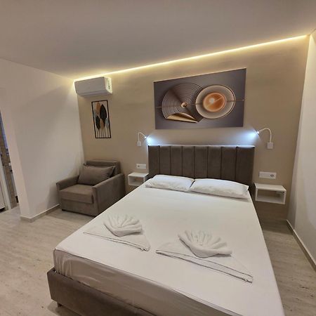 Apartments Veliaj クサミル エクステリア 写真